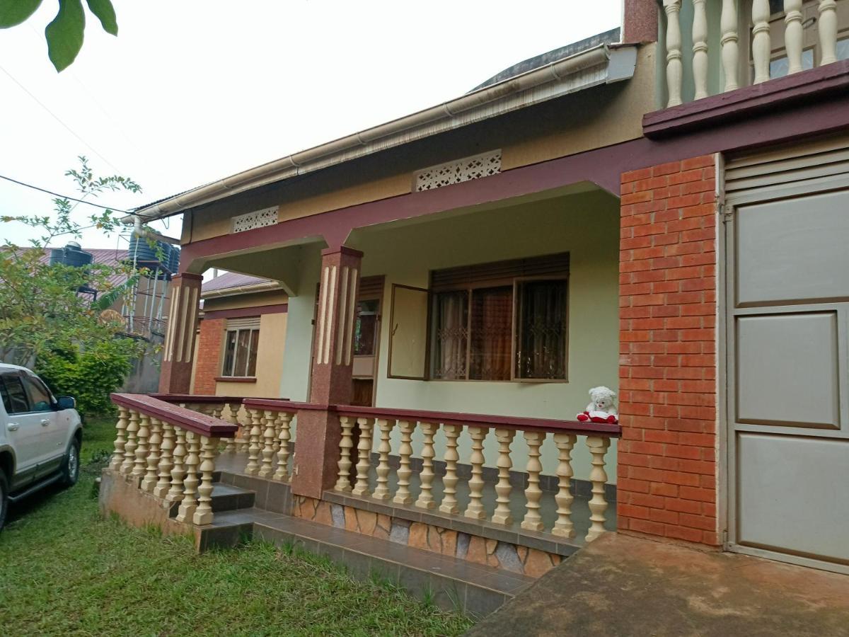 Villa Ufam Uganda Mukono Exterior foto